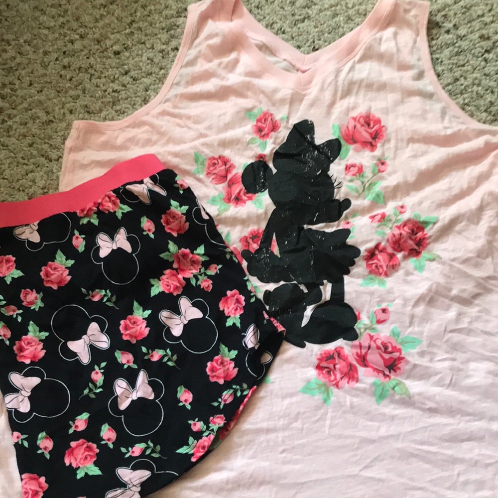 Minnie Mouse pajamas. XL (16-18)